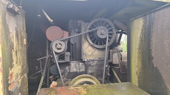 T 174 - 3