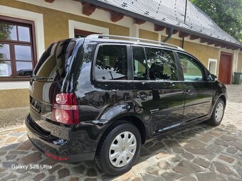 Volkswagen Touran United 1.4 TSI 110 KW 2008/11 - 3