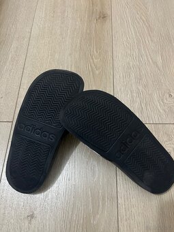 Dětské pantofle adidas - 3