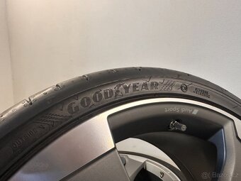 original alu kola Audi A5 8W B9 F5 r20 8W0601025CF - 3