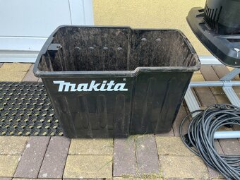 drtič větví Makita 2500 W UD2500 - 3