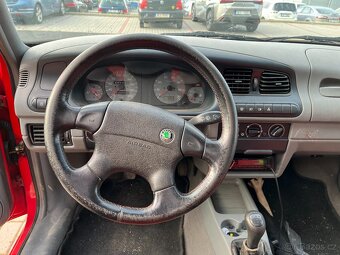 Škoda Felicia 1.3 50kW Sport Line - 3