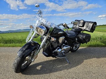 Honda VTX 1800 R - 3