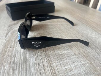 Prada sunglasses - 3