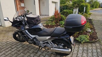 Yamaha FJR 1300 - 3