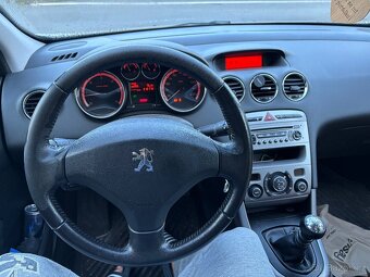Peugeot 308 SW 1.6 HDi 88 kW (2008) – na náhradní díly - 3