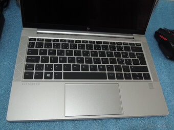 HP EliteBook 835 G8 14“ FULL HD IPS Ryzen 3 5400u 16GB 512GB - 3