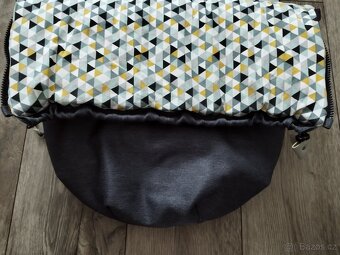 Luxusní zimní fusak včetně rukávníku na kočárek - 3