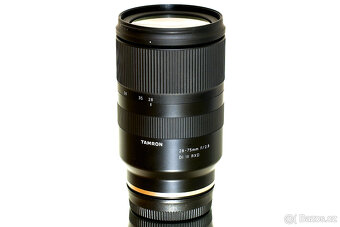 Sony E Tamron 28-75mm F/2.8 Di + UV filtr TOP STAV - 3