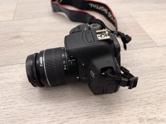 Canon EOS 700D - 3
