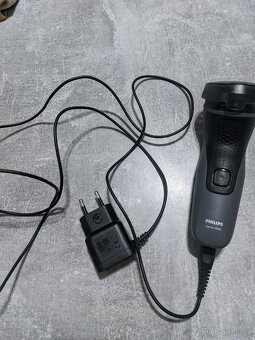 Holicí strojek PHILIPS Series 1000 - 3