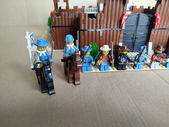 Lego western 6769 Fort LEGOREDO - 3