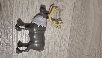 Elsa a Anna, ledové království - 3