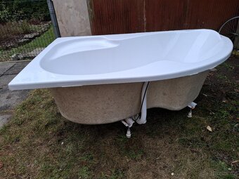 Rohová vana se zástěnou - 3