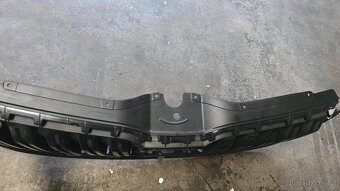 MASKA NÁRAZNÍKU KAMIQ - 3