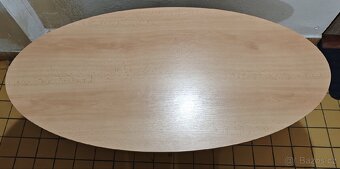 Oválny stůl - 3