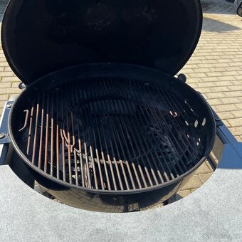 Zahradní grill Weber - 3