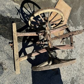 Stará loukoťova kola žebřiňák - 3