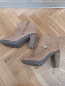 Dámské kožené boty Ecco - vel. 39 - stélka 24 cm - 3