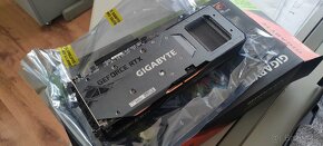 GIGABYTE GeForce RTX 3050 GAMING OC 8G - 3