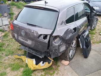 Prodám VW Touareg 7P 3.0 TDI 176kw - 3