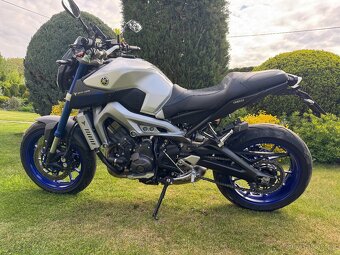 YAMAHA MT 09 2/2016 KOUPENA NOVÁ V ČR PO SERVISE - 3