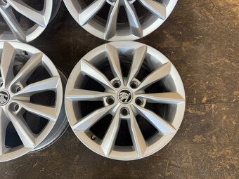 ALU KOLA ŠKODA OCTAVIA 6.5Jx16H2 ET46 5X112 5E0601025B - 3