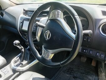 NISSAN Navara Tekna dCi pravostranné řízení, tazne 3,5t - 3