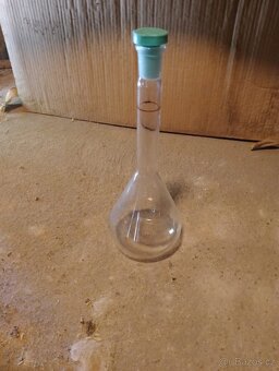 Laboratorní sklo - 3