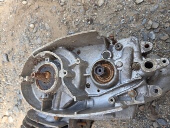 Motor jawa 350 - 3