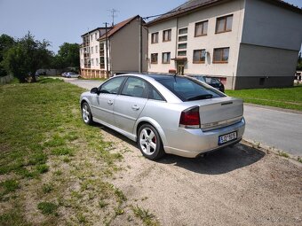 Opel Vectra GTS 1.8i 90kw rv 04 - 3