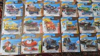 Hot wheels za 40 nerozbalených dle fotek - 3