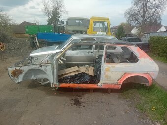 VW GOLF I - 3