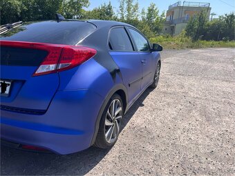 Honda Civic 9G - 3