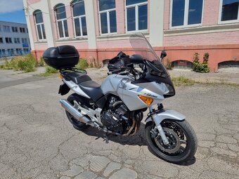 Honda CBF 600 - 3