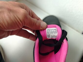 Prodám boty Adidas vel.30 (FR) dětské - 3