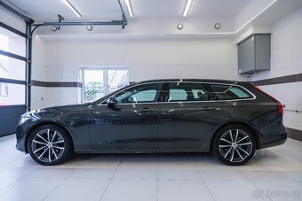 Volvo V90 2021 B4 145kW aut. Momentum Pro, Cz,DPH,Servis - 3