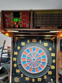 ŠIPKOVÝ AUTOMAT ŠIPKY - 3