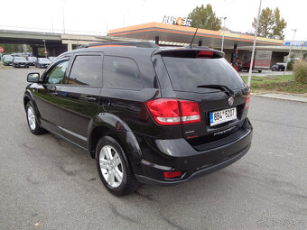 FIAT FREEMONT 2.0 JTD 7 MÍST,4 X 4 AUTOMAT,KOUPENO ČR - 3