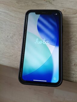 iPhone 11 - 3