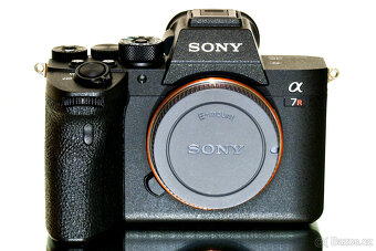 Sony A7RIV 12 tis expozic + 128GB TOP STAV - 3