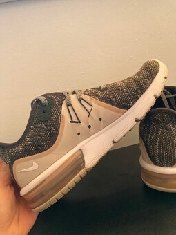 Tenisky Nike Airmax velikost 38 - 3