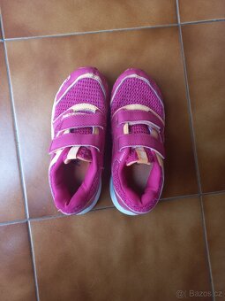 Botasky Reebok vel.31,5 - 3