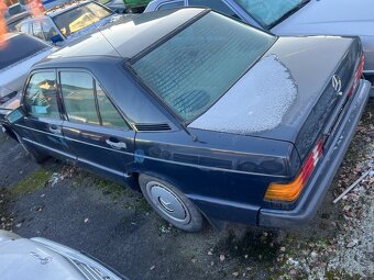 Mercedes Benz 190e 2.0 w201 - 3