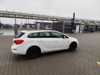 prodám Opel Astra sports tourer combi - 3