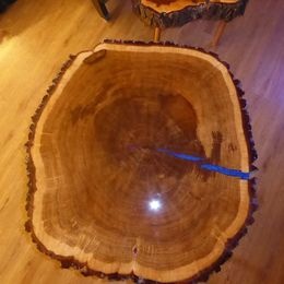 Prodám ručně vyrobený  stůl. - 3