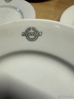 Retro talíře JEDNOTA – 5 ks - 3