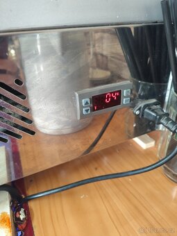 Chladicí vitrína - 3