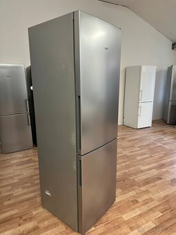 Lednice s mrazákem Bosch (111) - 3