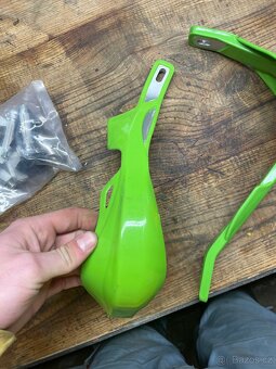 Chrániče rukou - 3